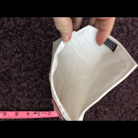 TINA BOBKER’S ACCESSORIES PHOTO ENVELOPE - Picture 7 of 9